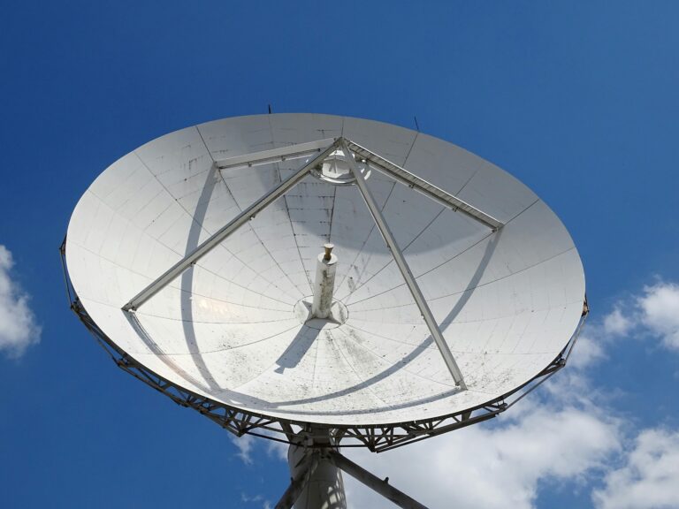 Satellietschotel